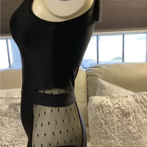 Black Mesh One-Piece Swimsuit - Picture 4 of 6